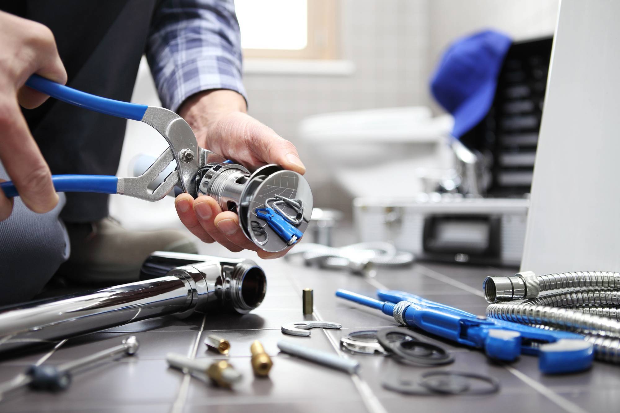 All Out Plumbing Services (2)